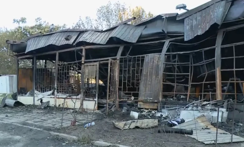 20 гаража и 2 автомобила изгоряха в големия пожар в Пазарджик
