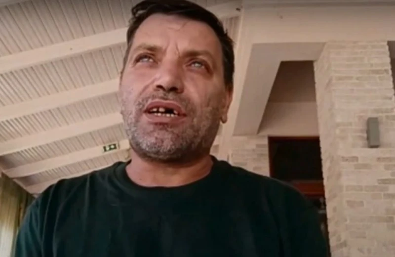 Говори българин, собственик на ресторант на Тасос