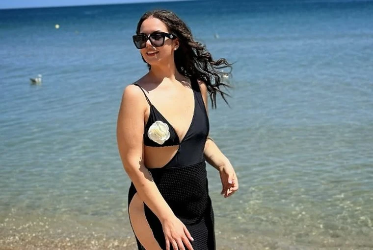 Веселка Маринова неузнаваема на плажа - минус 50 килограма