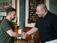 Отива ли си Рустем Умеров? Зеленски намекна, че ще смени министъра на отбраната