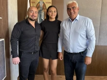 В Дупница наградиха световна шампионка