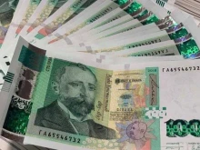 Бъдете внимателни! Засякоха рекорден брой фалшиви банкноти от 100 лева