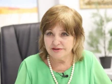 Проф. Донка Байкова: В жегата трябва да ограничим приема на калорийна стойност