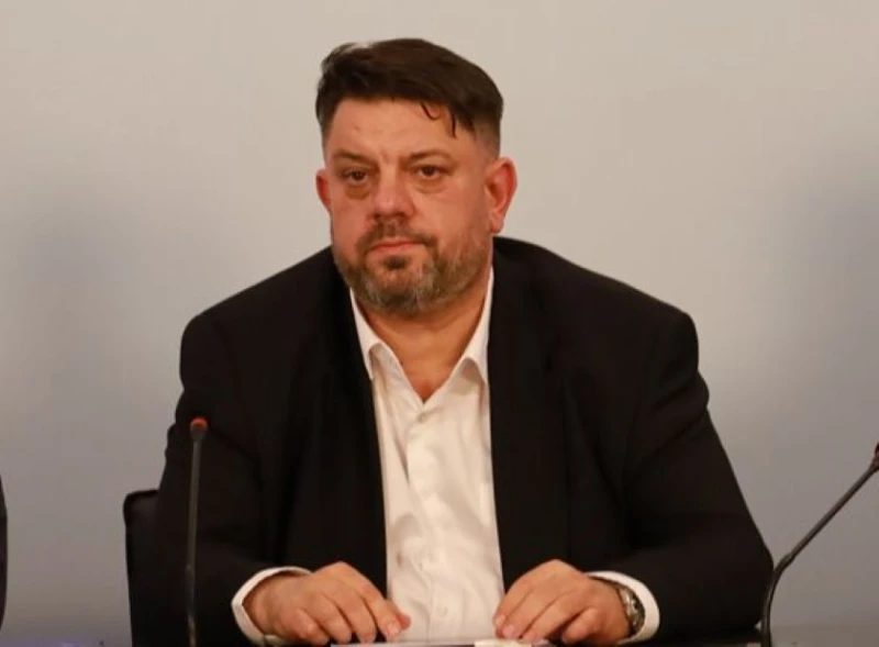 Зафиров: Вотовете на недоверие се превръщат в празно говорене