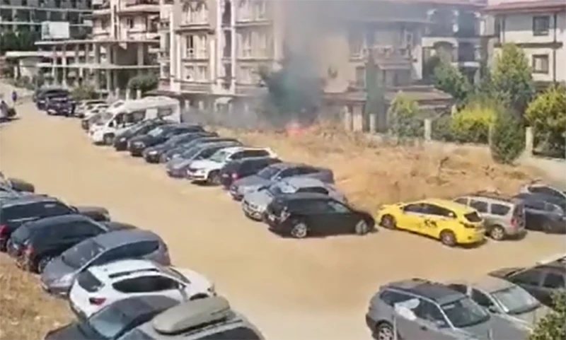 Ето как е лумнал ужасяващият пожар в Свети Влас!