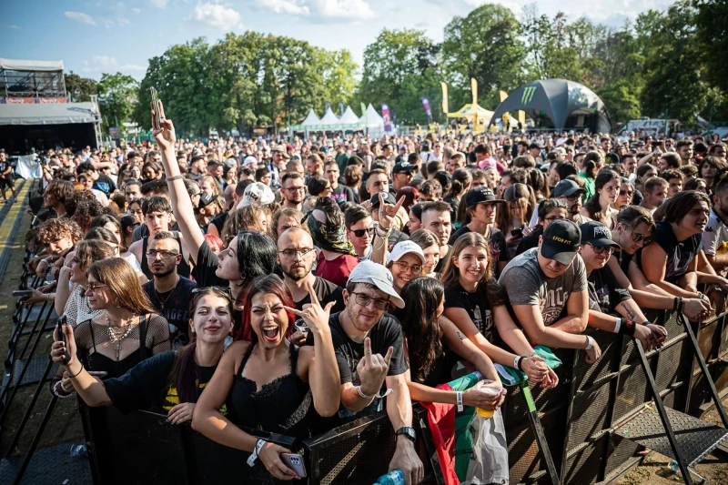 Вижте пълната програма на Hills of Rock в Пловдив