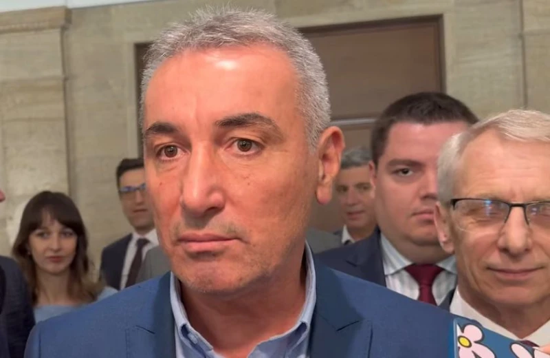 КПКОНПИ вика депутат от ПП по сигнал за подкуп като "кмет на район "Витоша", какъвто никога не е бил 