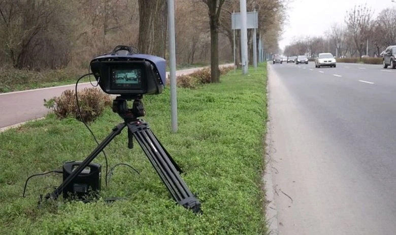 Официално и обосновано поискаха край на криенето на полицаи с камери