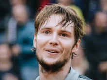 Александър Бублик продължава да покровителства Алпите