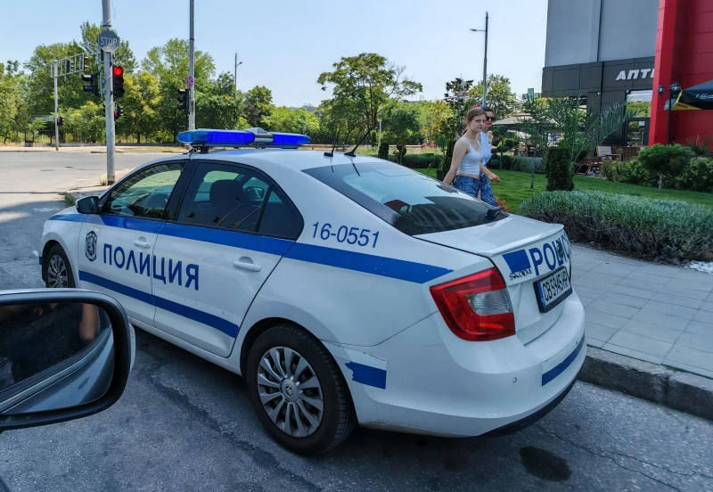 Патрулка гази закона в Пловдив