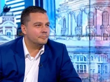 Балабанов: Когато глупостта и стремежът за власт се сблъскат, произвеждат катастрофи. Това направи ПП-ДБ с КПКОНПИ