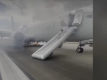 Самолет на American Airlines се запали преди полет, наложи се спешна евакуация