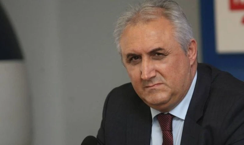 Мехмед Дикме: Доган продаде партията - трябва да забравим за него, Пеевски е единственият лидер на ДПС