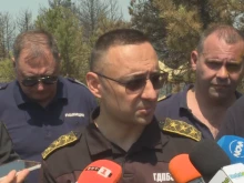 Джартов: Успяхме да натиснем пожара с хеликоптерите и с наземните екипи, но силният вятър разпали нови огнища 