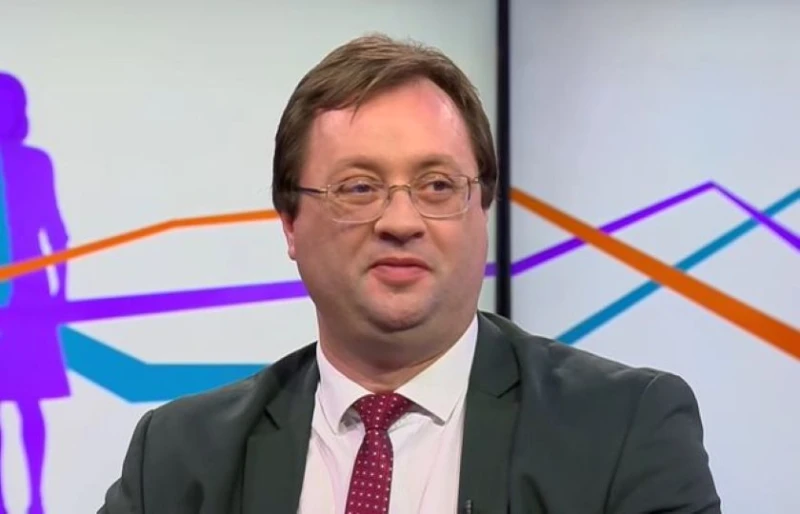 Доц. Златогор Минчев: Технологиите вече имат свой собствен живот и няма как да бъдат изцяло контролирани