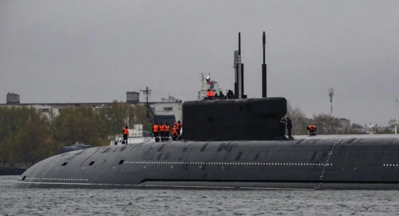 Русия пусна в експлоатация нова атомна подводница К-555