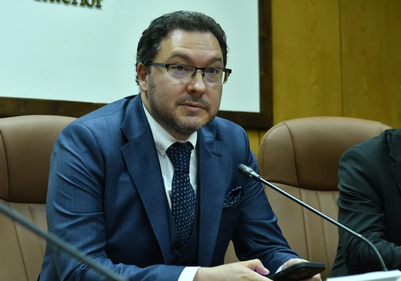 Митов: 70-80% от непълнолетните, извършващи противообществени прояви в София, са известни на полицията