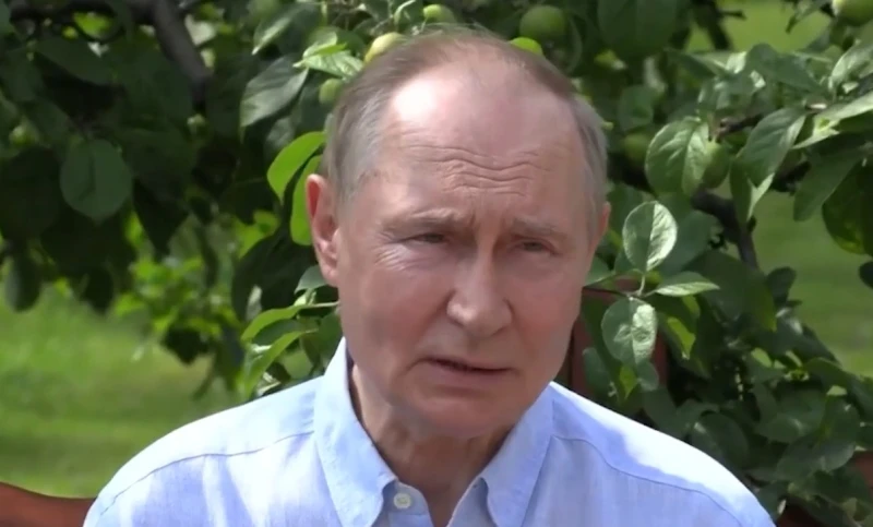 Путин: Русия направи първия серийно произведен комплекс "Орешник", ракетата вече е на въоръжение