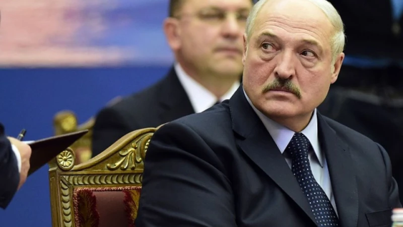 Лукашенко към Тръмп: Нелепо е! Чуй се, заплашваш най-голямата ядрена сила в света!