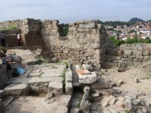 Мъж падна в едно от водохранилищата на Небет тепе
