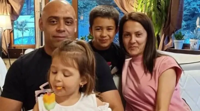 Семейство от Пловдив се бори за живота на сина си с рядка форма на левкемия