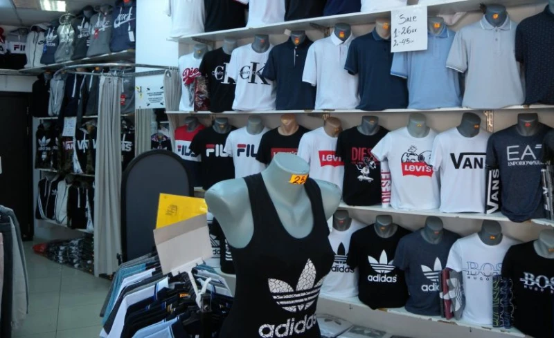     - 100%-    . : 70%     