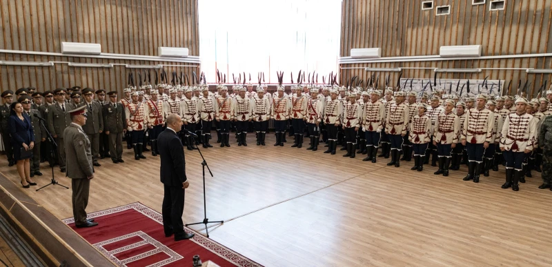 Президентът: Националната гвардейска част е символ на дълг, достойнство и истинско родолюбие