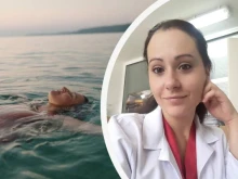 Уролог: Прекаленото стоене във водата в морето води до инфекции, особено при жените