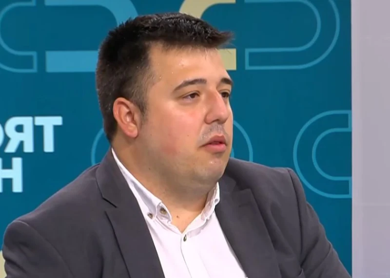 Енергиен експерт: Цените на горивата у нас зависят и от курса на долара, а той върви надолу, това ще доведе до повтиняване