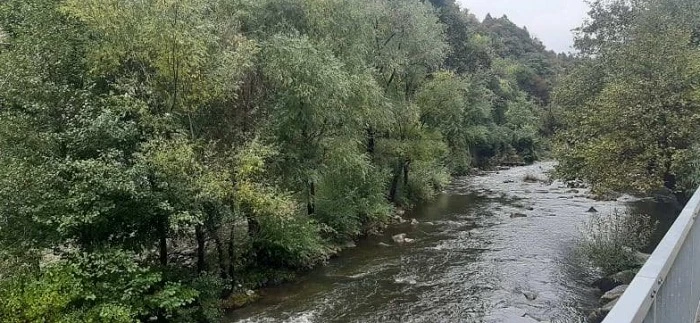 Туристка падна в река Чая, откарана е в пловдивска болница