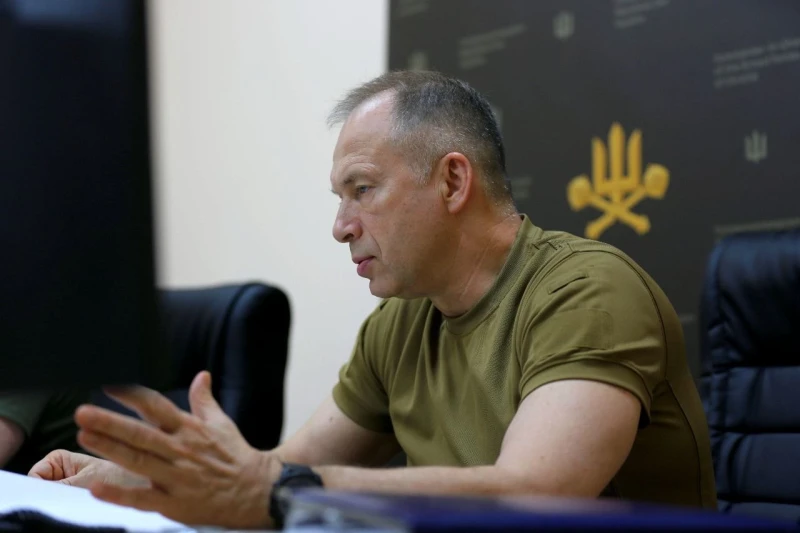 Сирски: Руското командване планира да сформира 10 нови дивизии до края на 2025 г.