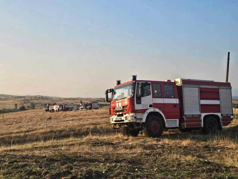 Овладян е големият пожар в Сакар