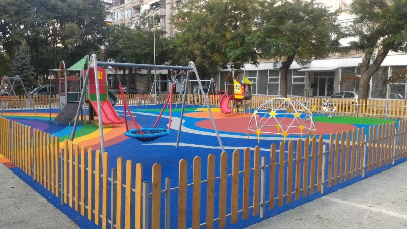 Община Бургас дава над 5 млн. лв. за детски площадки