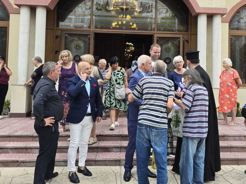 В "Тракия" отбелязаха Преображение Господне с празнична литургия и благотворителен обяд