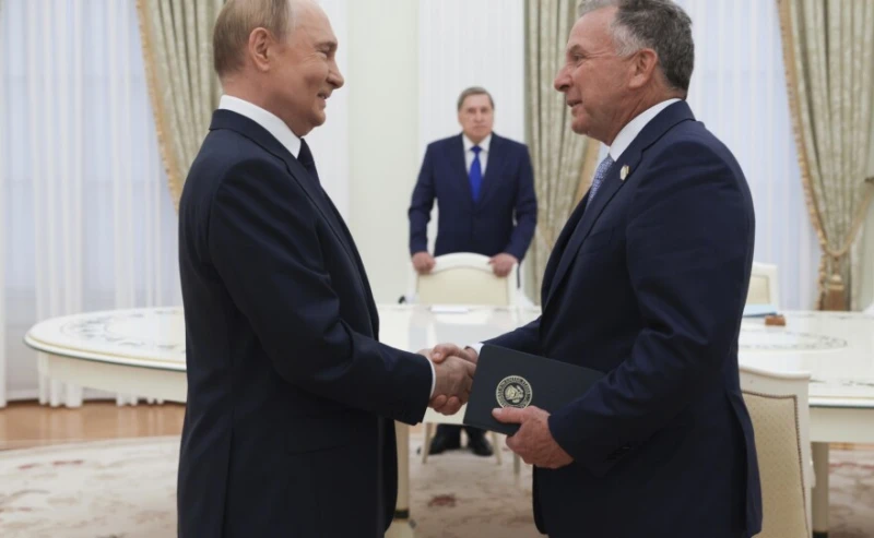Axios: Уиткоф ще информира украински и натовски представители за срещата с Путин
