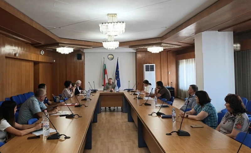 В Смолянско засилват мерките за ограничаване движението на животни и дезинфекция заради болестта син език