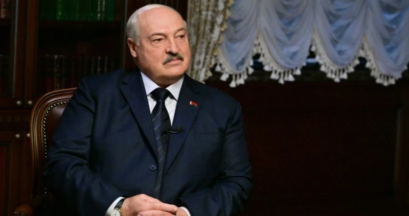 Лукашенко пред Time: Ще последва ядрен отговор в случай на военна агресия срещу Беларус