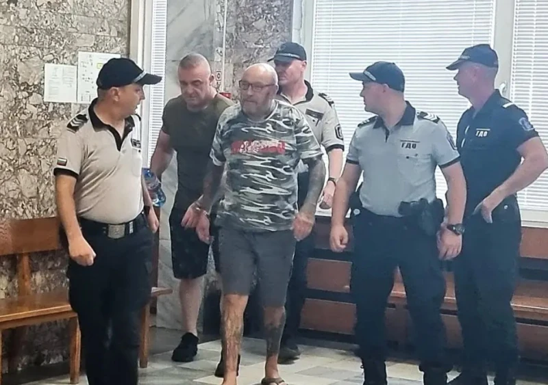 Домашен арест за петима от задържаните във Велико Търново рокери