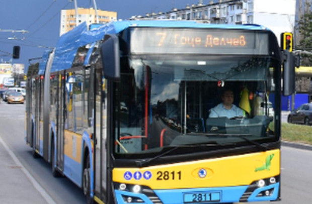 Големи промени в маршрутите на някои тролейбуси и автобуси в София
