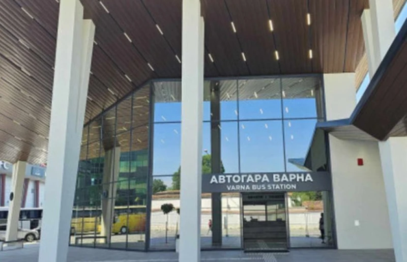 Колко ще ни струва да паркираме на автогарата във Варна?