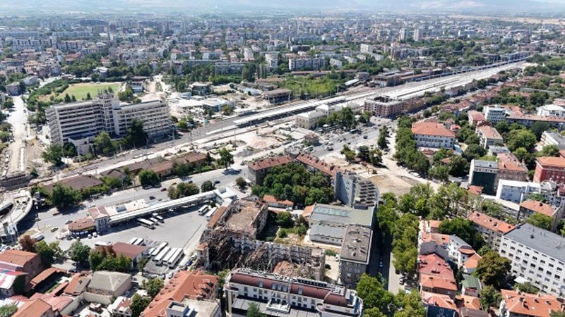 Областният управител върна решението, с което се улеснява строителството в нивите на Пловдив