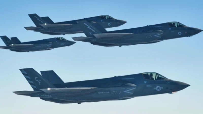 Италиански изтребители F-35, базирани в Естония, прихванаха руски самолети