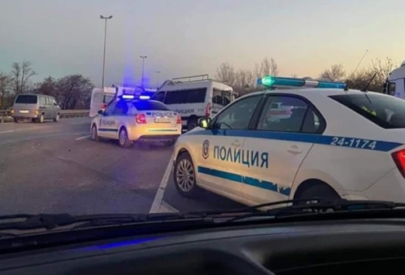 Осъдиха на затвор надрусания превозвач на нелегални мигранти, убил полицай