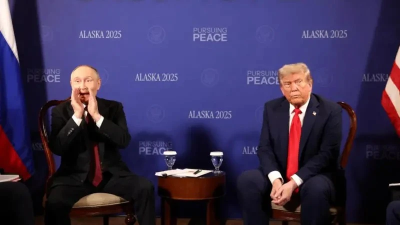 Тръмп и Путин, заснети заедно на срещата на върха в Аляска