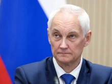 Руският министър на отбраната се присъединява в преговорите в Аляска