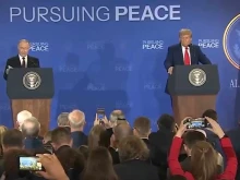 Започна съвместната пресконференция на Тръмп и Путин
