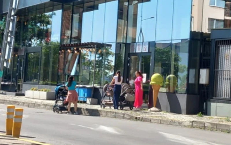 Вдигат парите за първо, второ и трето дете