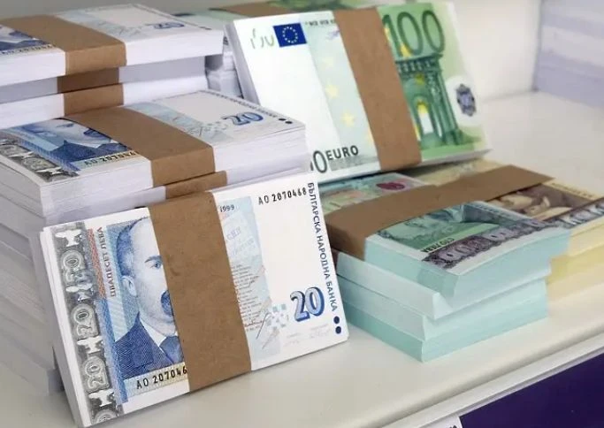 Три зодии ще ринат пари с лопата през новата седмица