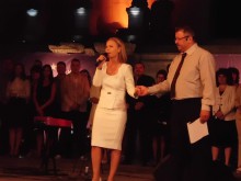 Каназирева пое към кметския пост