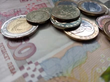 НАП с важно напомняне към зрелостниците – ако не са започнали работа, са длъжници към хазната